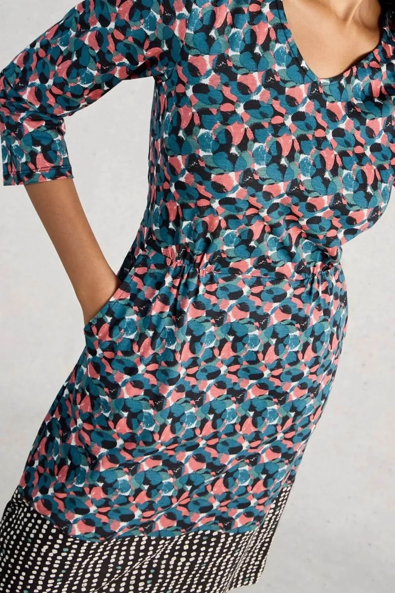 Robe à col V Tallie