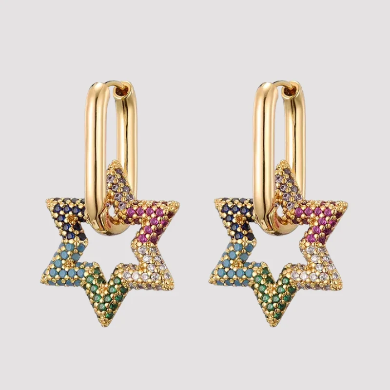 Boucles d’oreilles créoles pour femme avec motif étoile