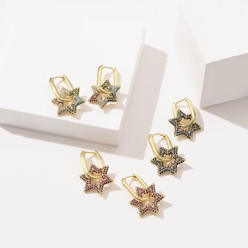 Boucles d’oreilles créoles pour femme avec motif étoile