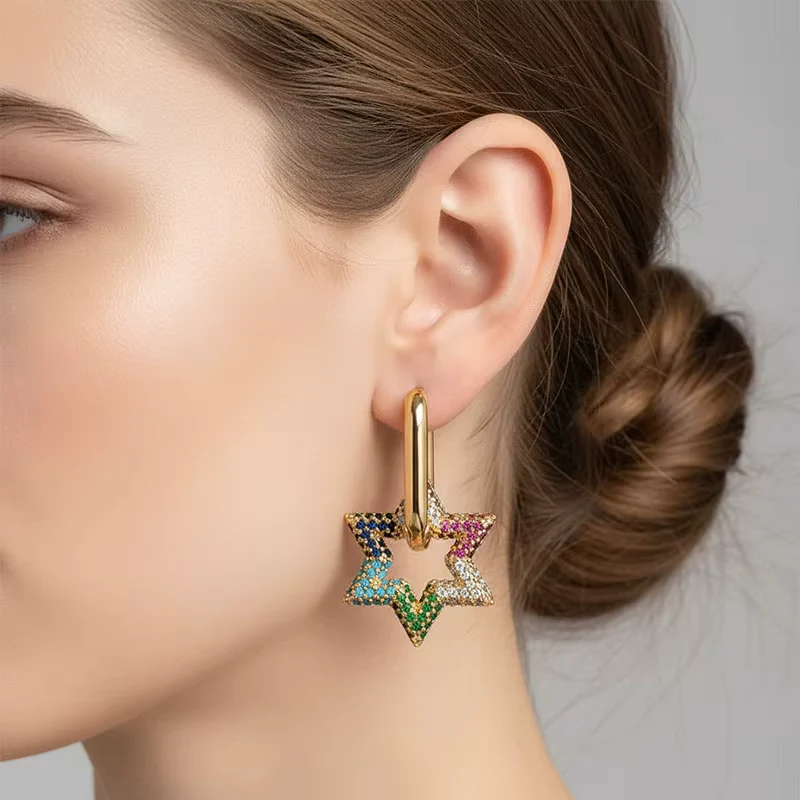 Boucles d’oreilles créoles pour femme avec motif étoile