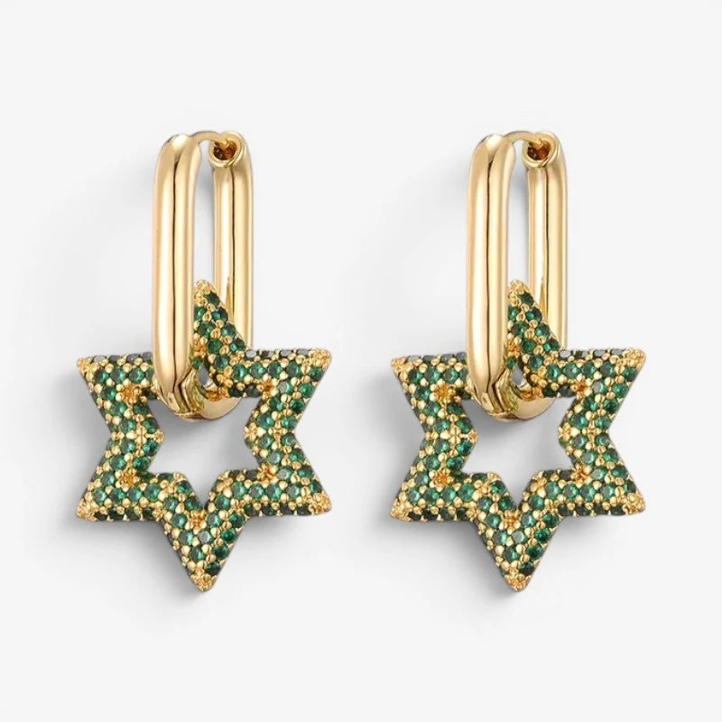 Boucles d’oreilles créoles pour femme avec motif étoile