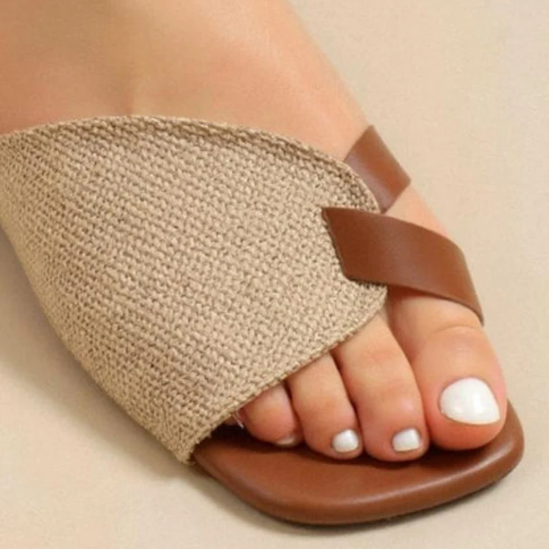 Sandales à enfiler pour femme à brides croisées