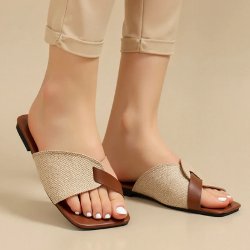 Sandales à enfiler pour femme à brides croisées