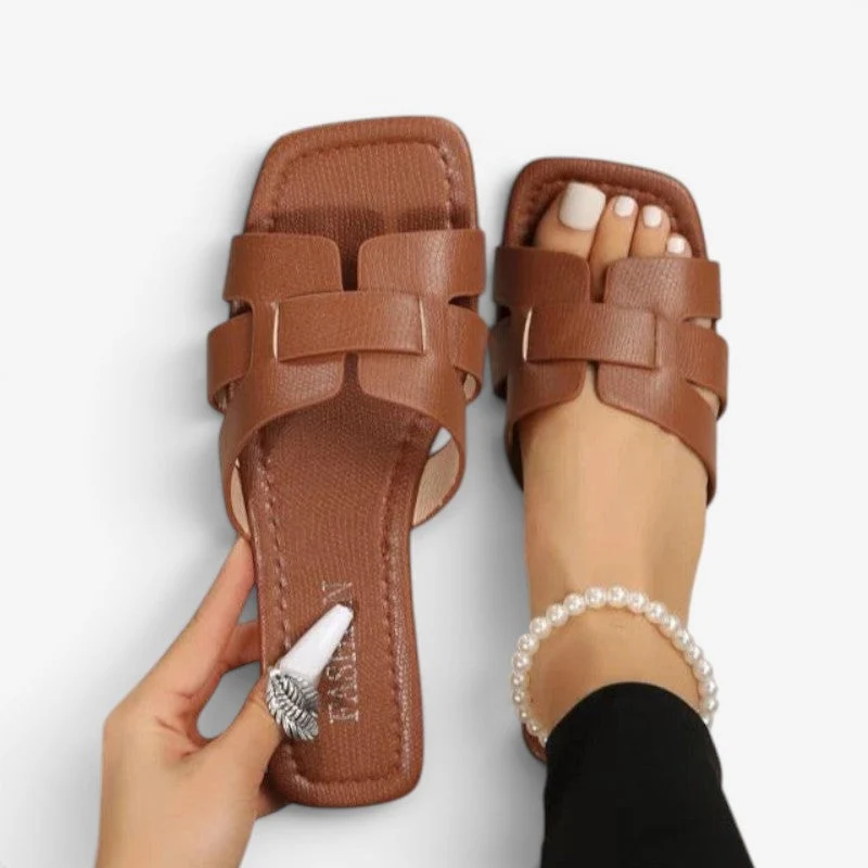 Tongs femme à bout carré antidérapantes