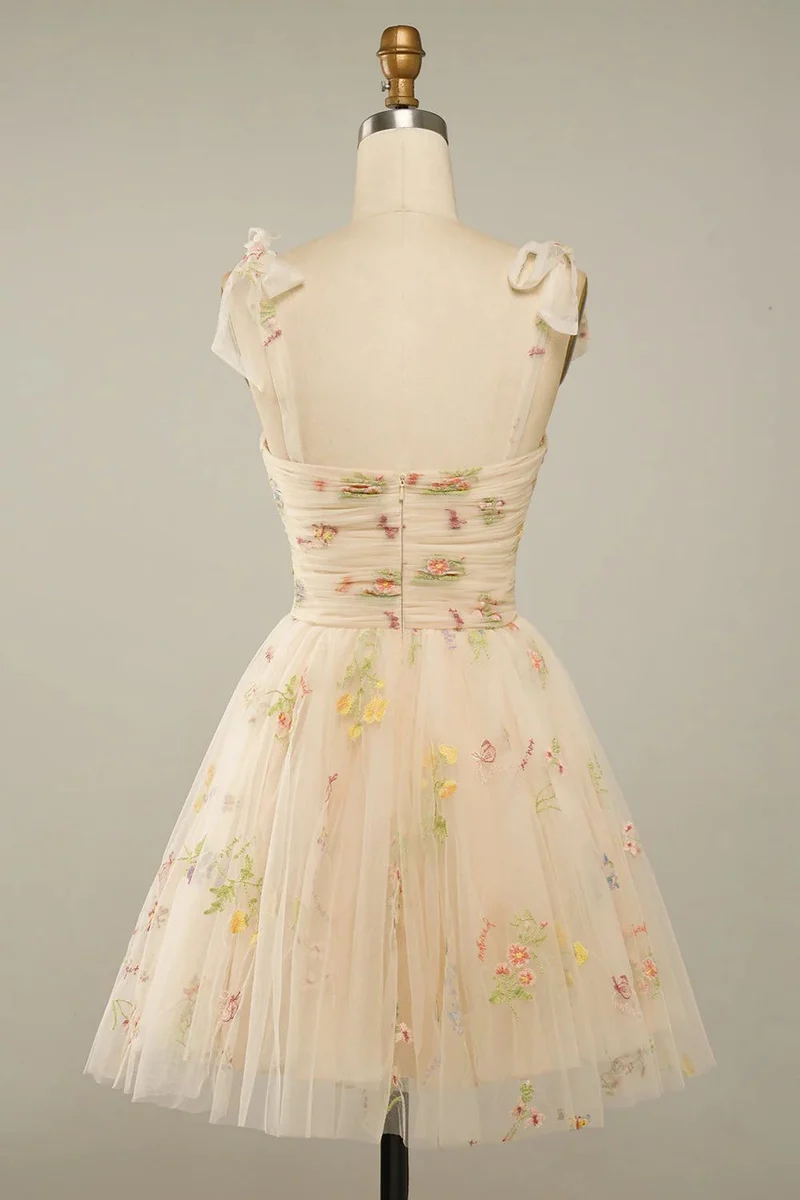 Robe de soirée brodée à fleurs champagne