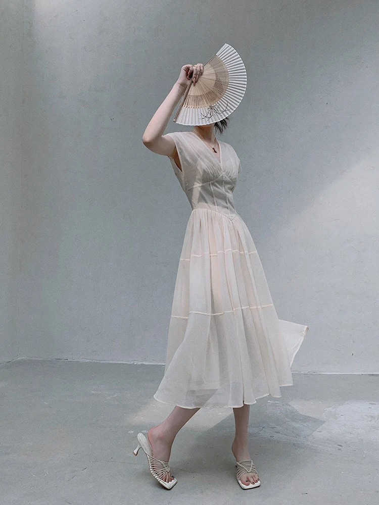 Petite - Robe mi-longue à manches courtes - Champagne