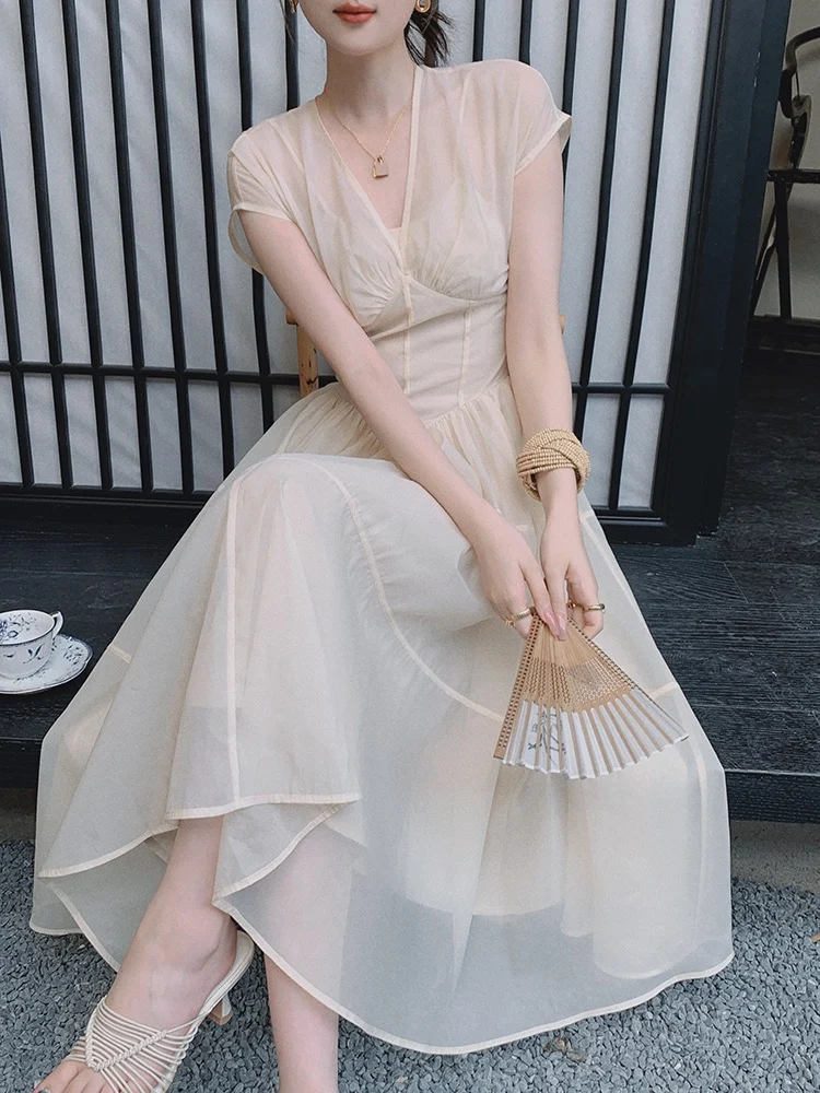 Petite - Robe mi-longue à manches courtes - Champagne