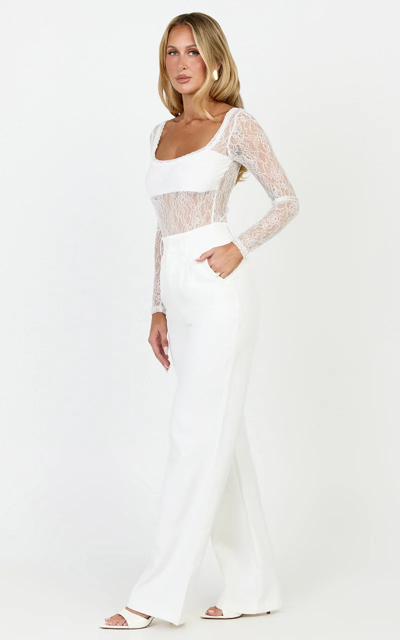 Cynthia Bodysuit - Long Sleeve Lace Bodysuit in Cream