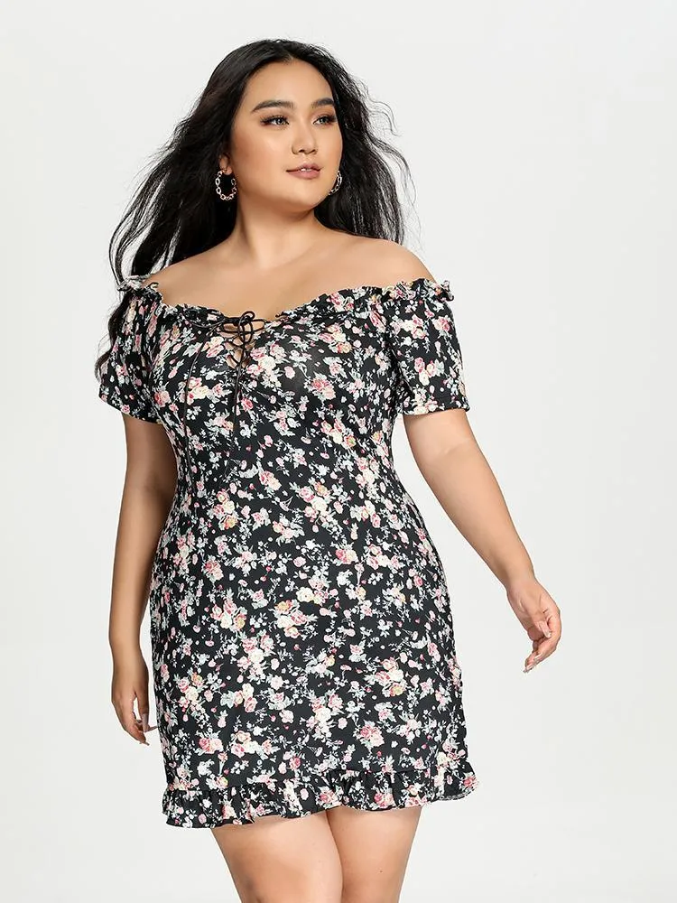 Ditsy Lace Up Dress