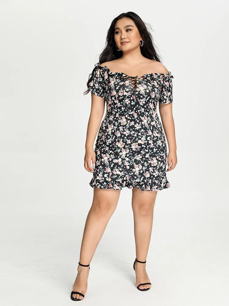 Ditsy Lace Up Dress