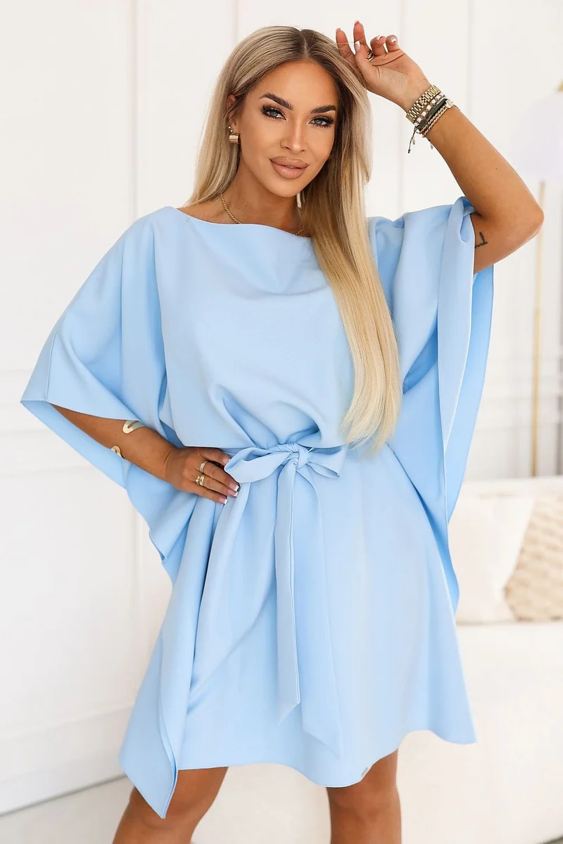 Robe papillon bleue courte