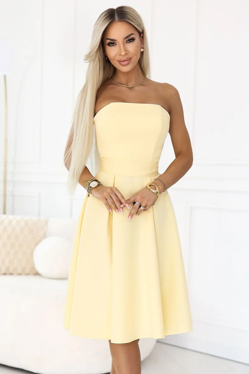 Robe bustier jaune évasée