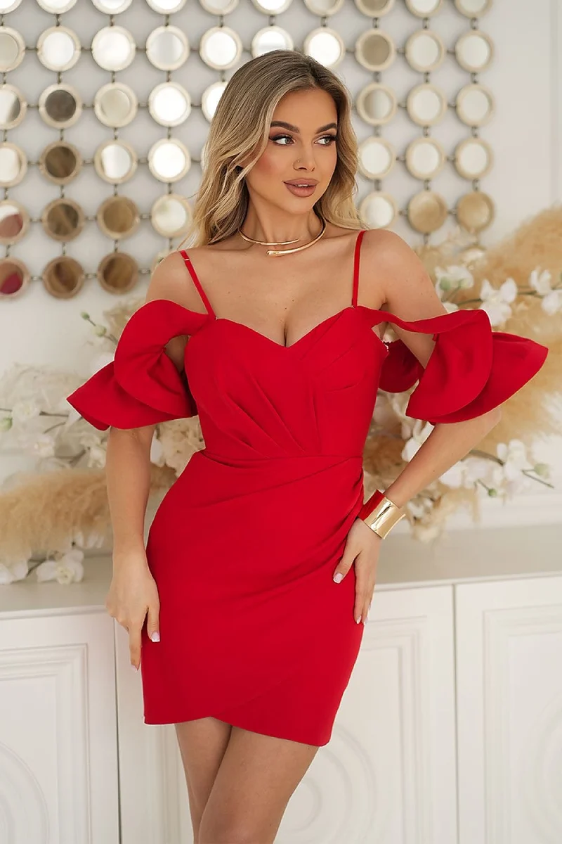 Robe rouge courte manches volantes