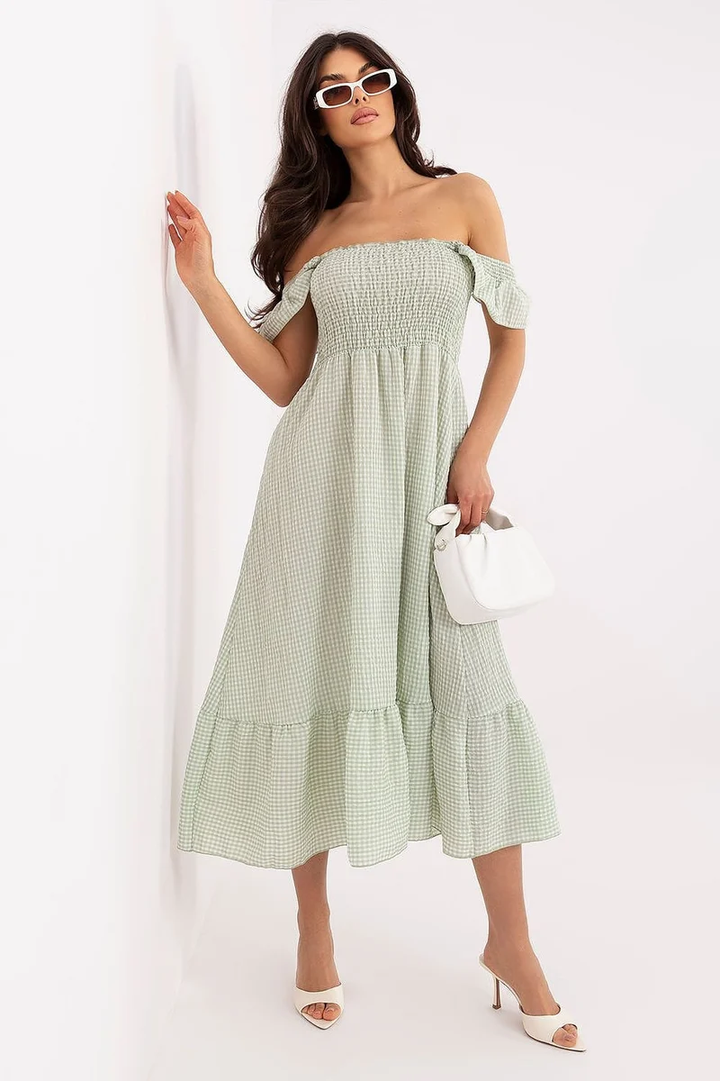 Robe été verte bohème épaules dénudées