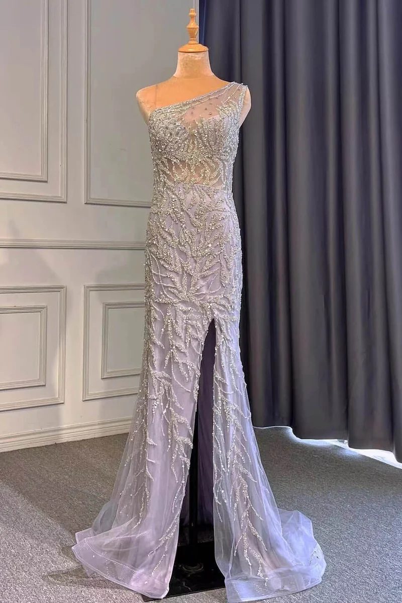 Robe de bal sirène violet clair à une épaule avec détails perlés et volants