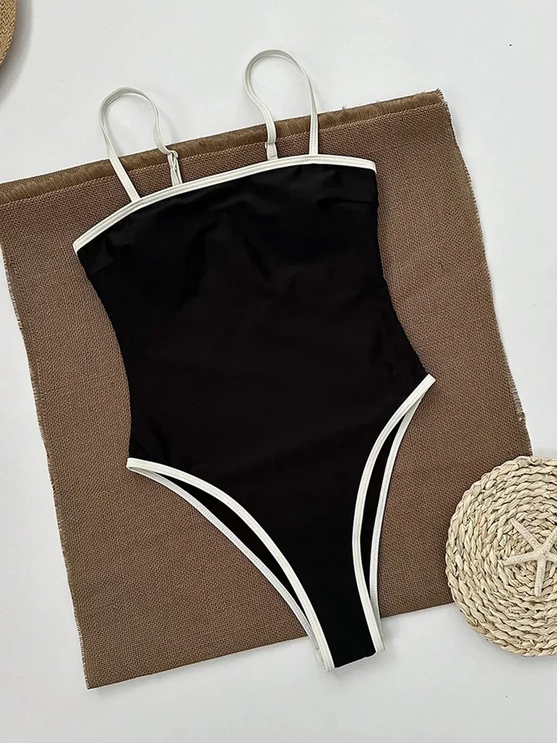 Charlène | Maillot pour Femme | Minimaliste, Élégant & Estival