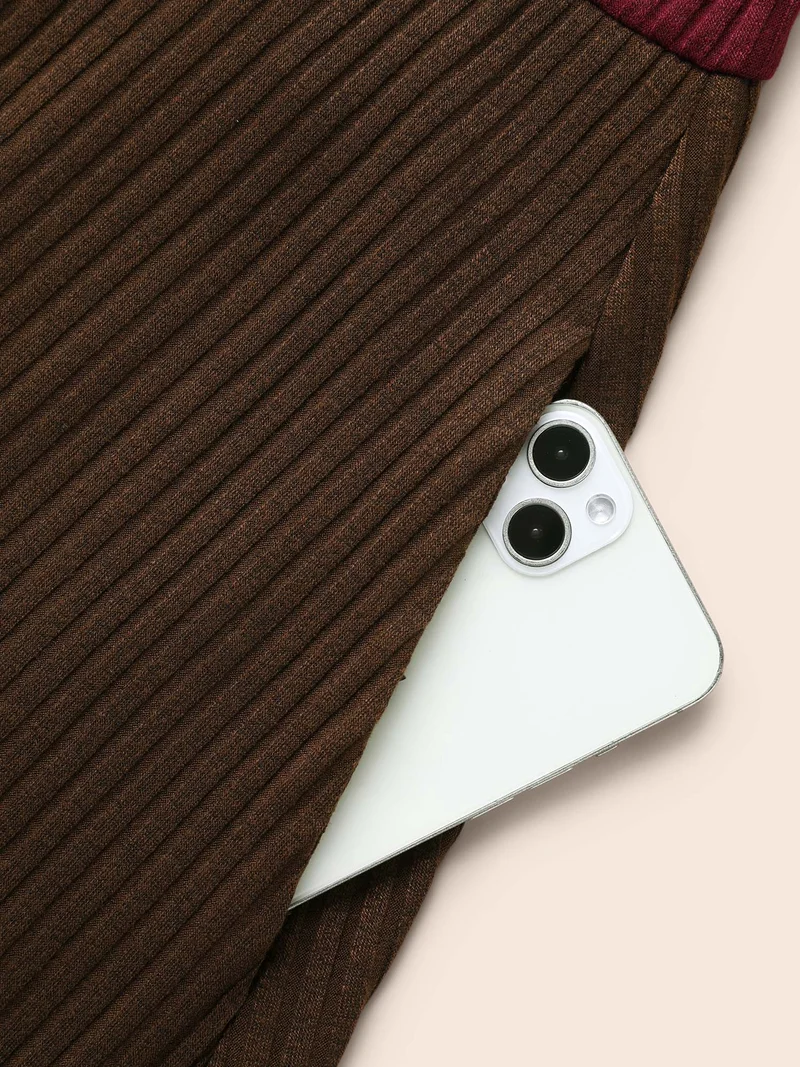 Colorblock Contrast Textured Pocket Dress