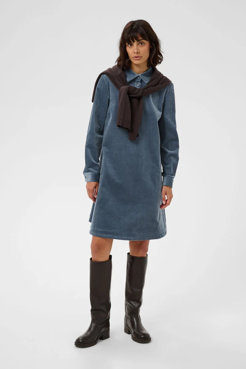 Robe courte en velours côtelé à col chemise Corintha