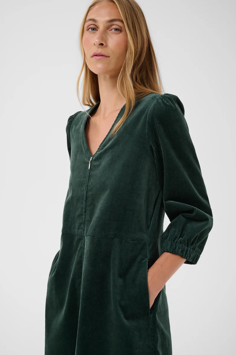 Robe courte en velours côtelé Corinna