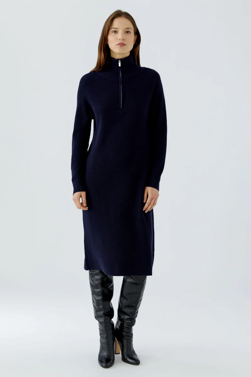 Robe midi en tricot à col zippé