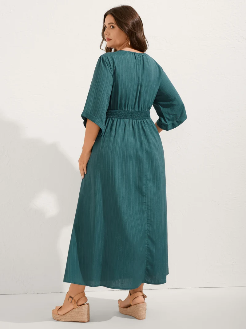 Textured Shirred-Waist Adjustable Pockets Midi Dress