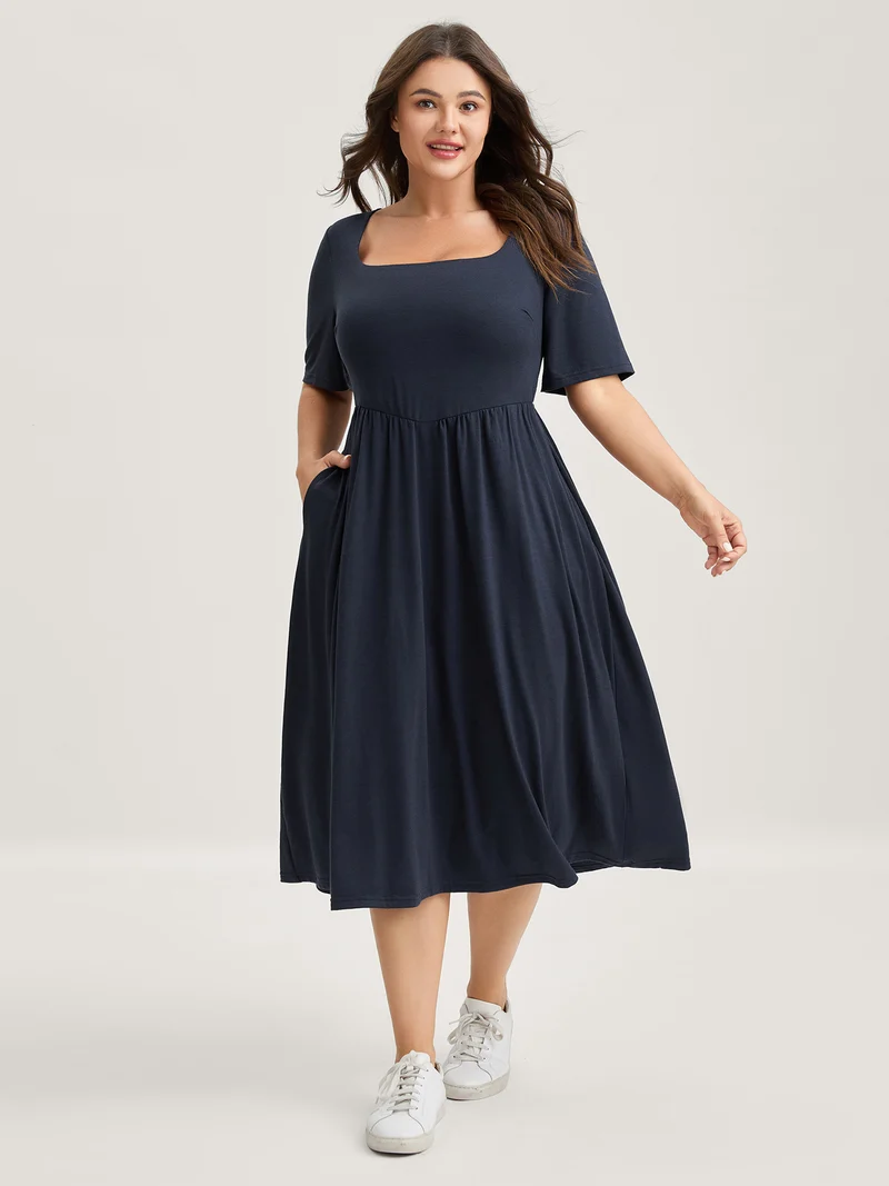 Scoop Neck Stretch Solid Pockets Midi Dress