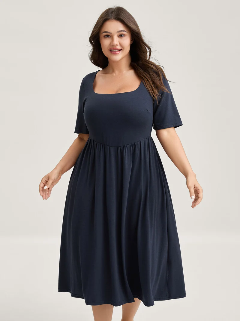 Scoop Neck Stretch Solid Pockets Midi Dress