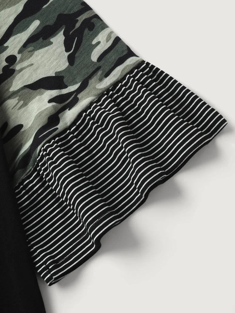 Supersof Camouflage Sleeve Contrast T-Shirt