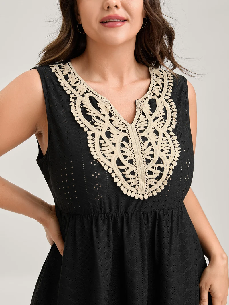 Textured Floral Lace Neck Long Tank Top