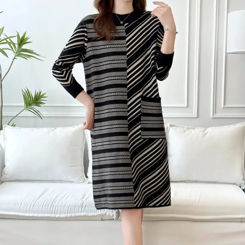 DIANELLA - Robe tricotée ample à rayures tendance pour femmes