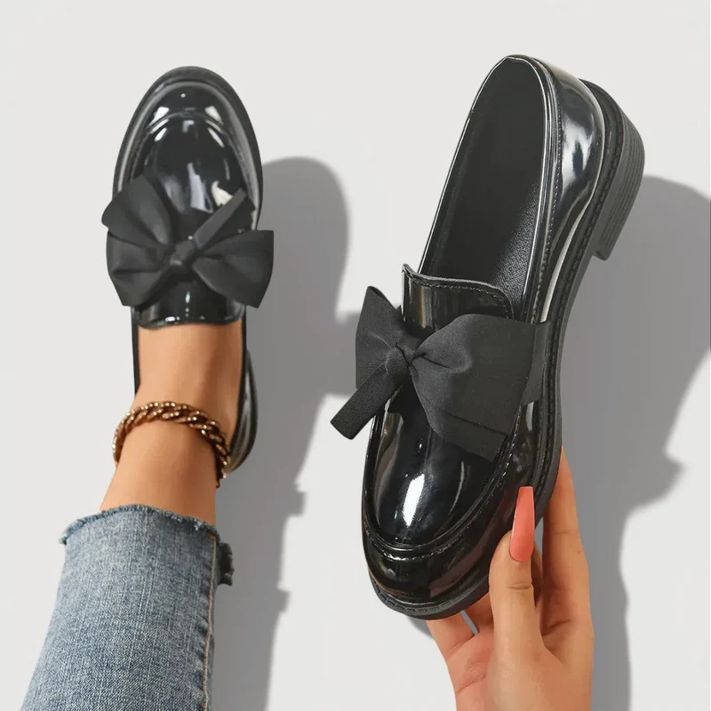 Mahaut | LOAFERS AVEC DÉTAIL EN NŒUD