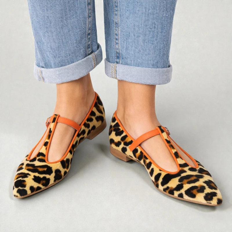 Lola | BALLETS T-STRAP EN LEOPARD