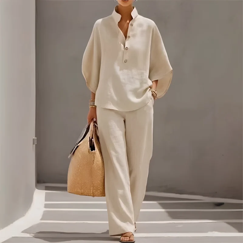 Ensemble femme chemise à demi-boutonnage et pantalon