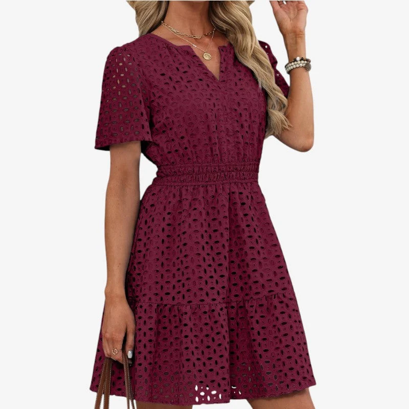 Robe mini femme brodée à col V