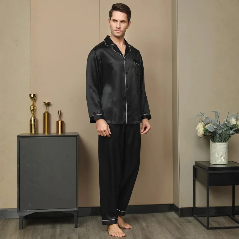 Ensemble de pyjama en soie pour homme