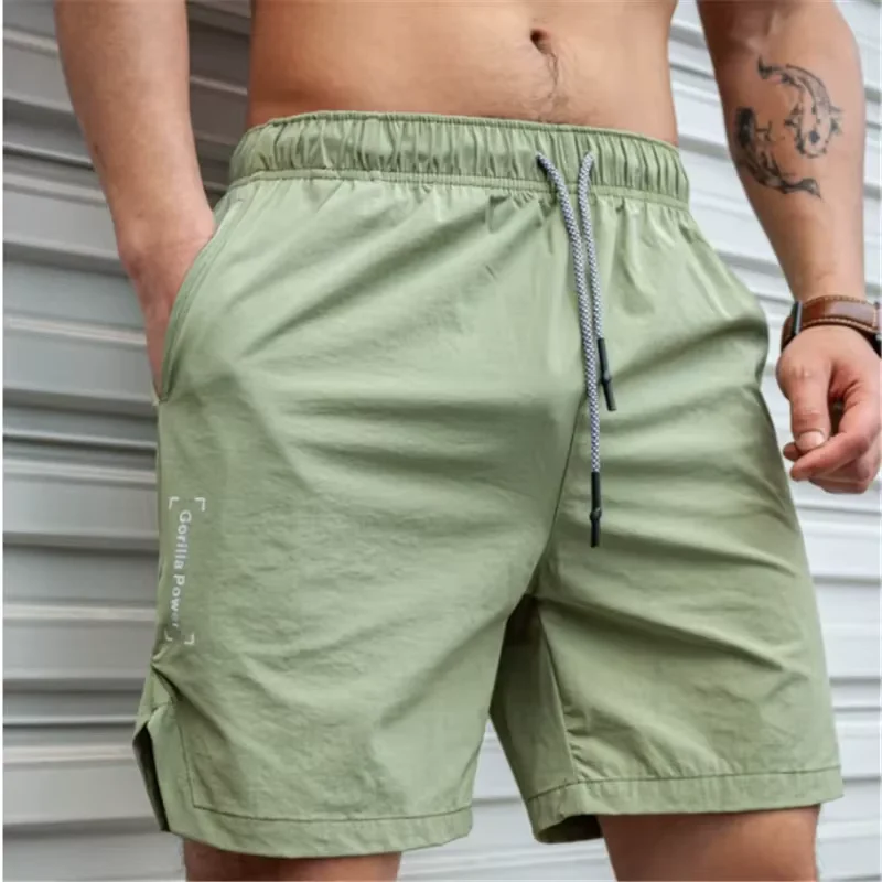 Short homme à cordon de serrage