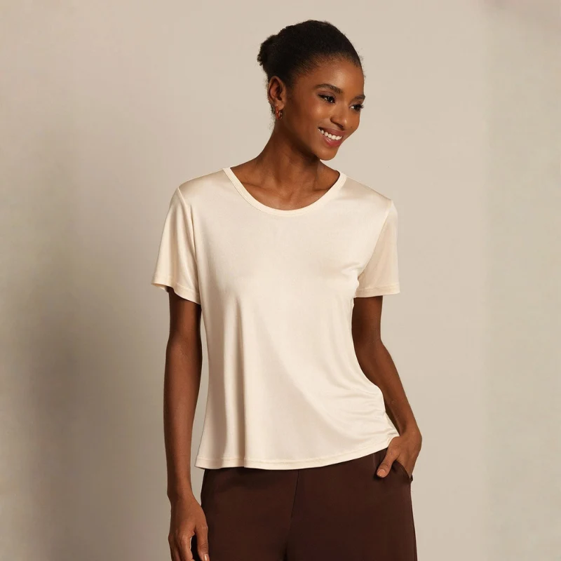 T-shirt femme à col rond et manches courtes