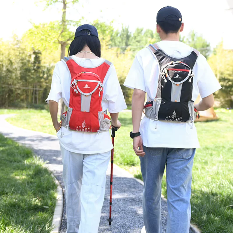 Sac à dos à multiples compartiments zippés