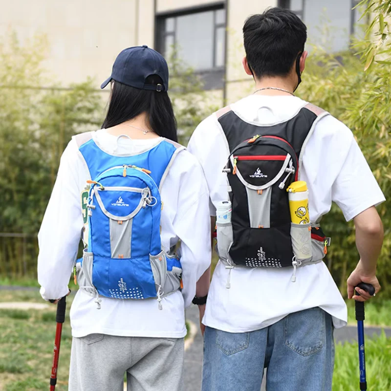 Sac à dos à multiples compartiments zippés