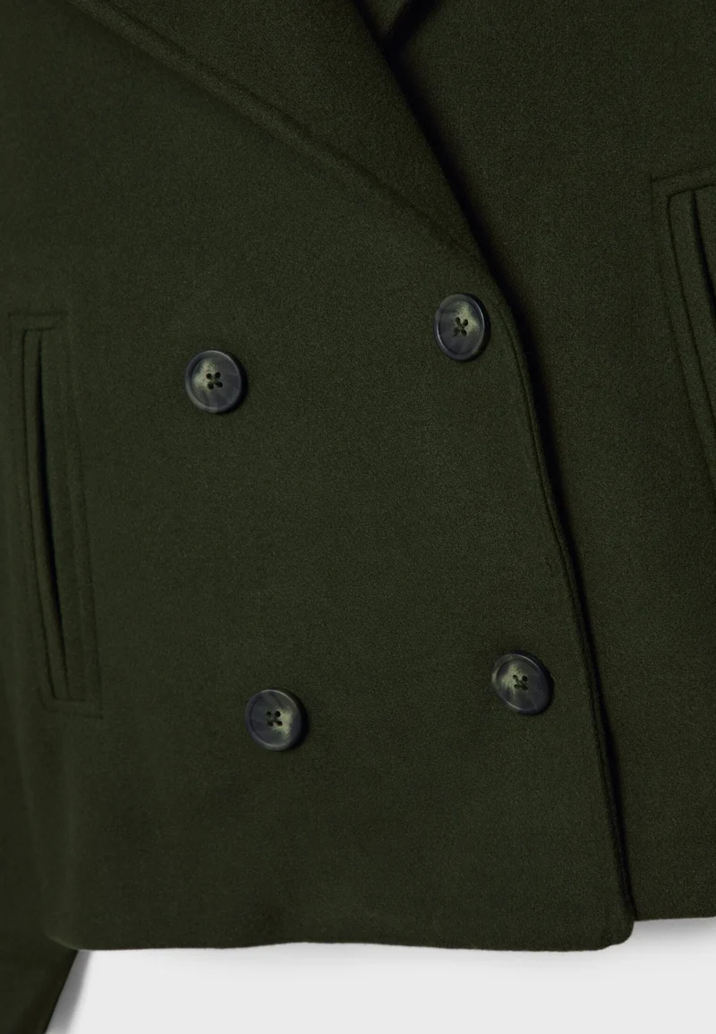 Veste courte chic à double boutonnage