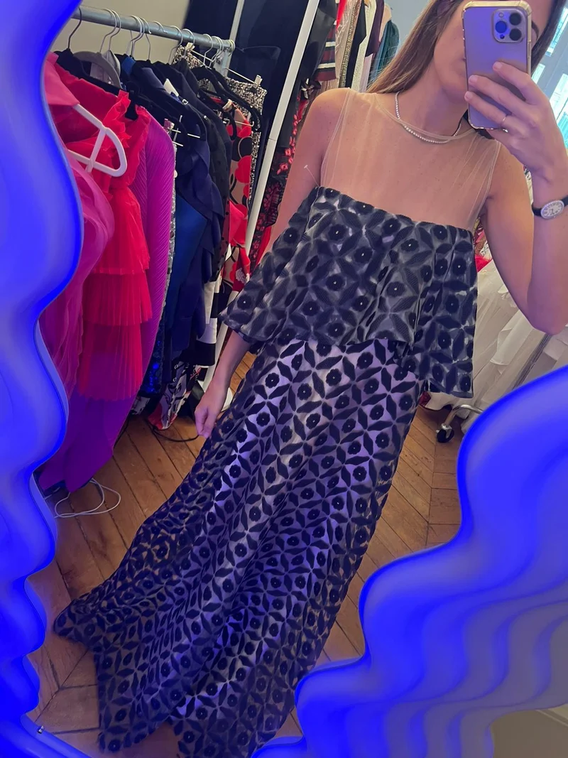 Robe à détails fleurs bleu