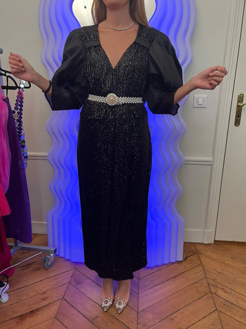 Robe noir à sequins