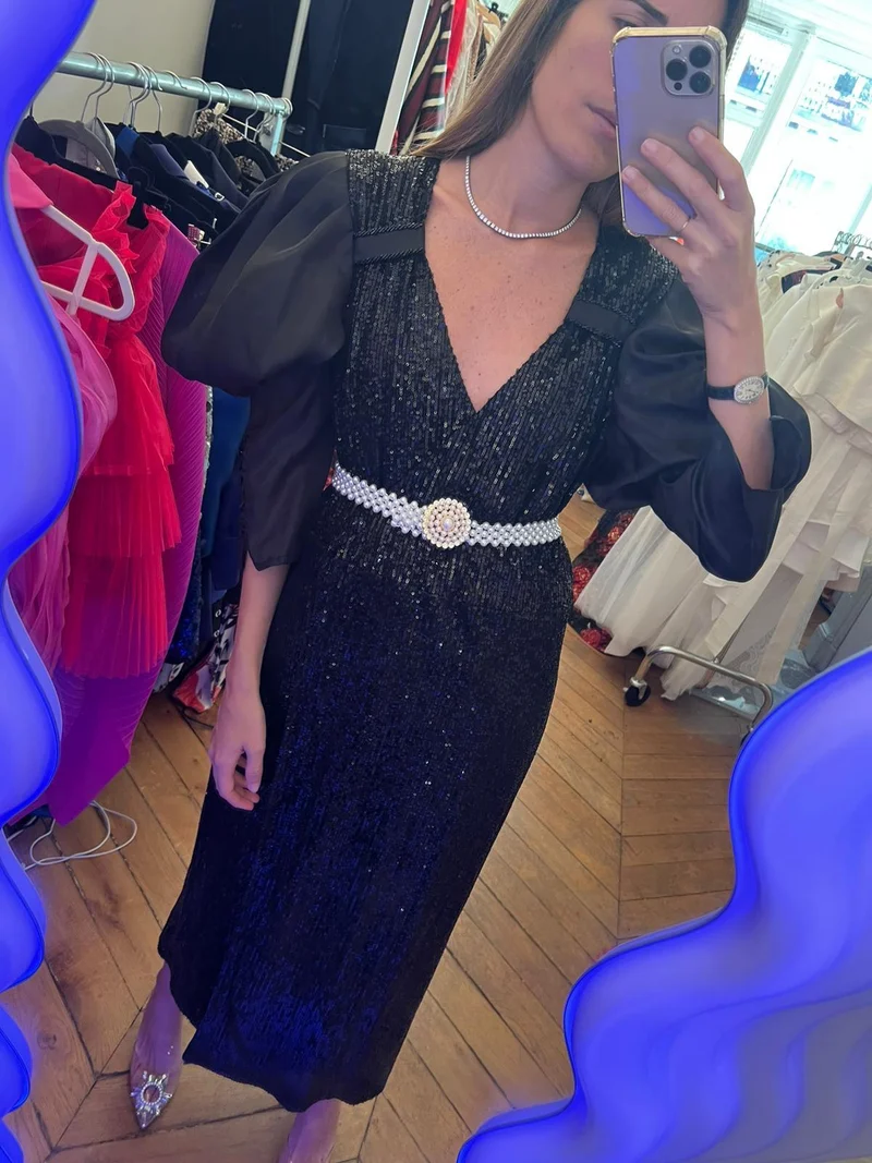 Robe noir à sequins