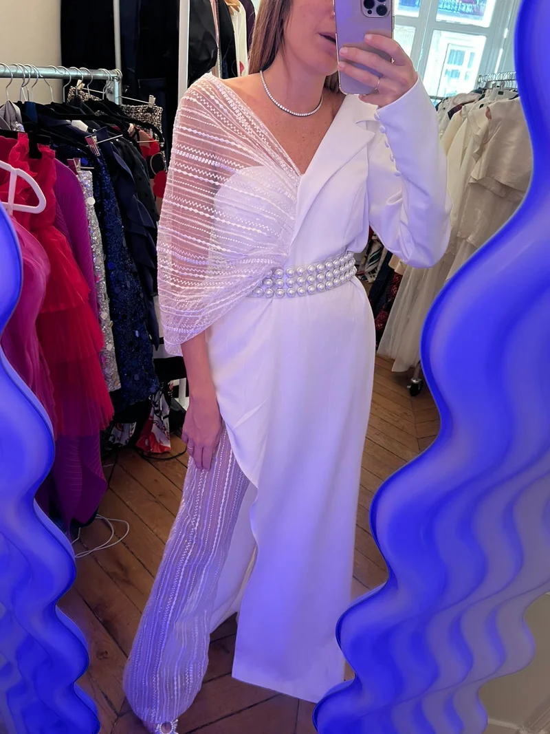 Vente Combinaison asymétrique blanche à dentelle