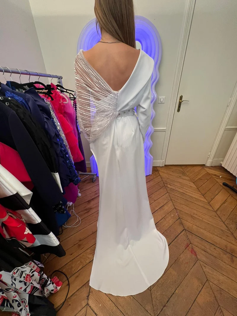 Vente Combinaison asymétrique blanche à dentelle