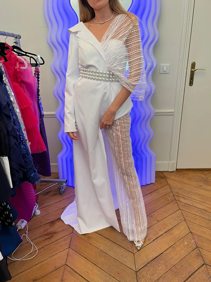 Vente Combinaison asymétrique blanche à dentelle