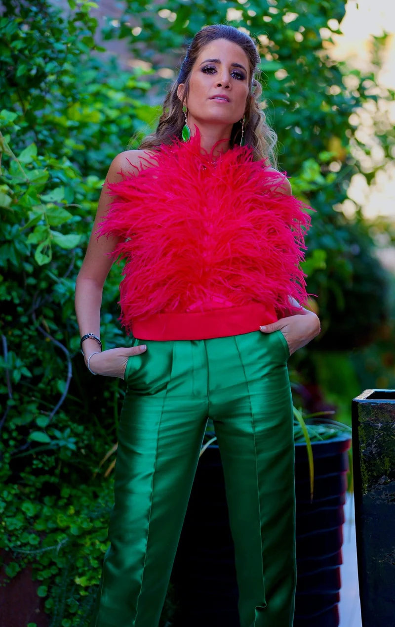 Haut cabaret à plumes rose