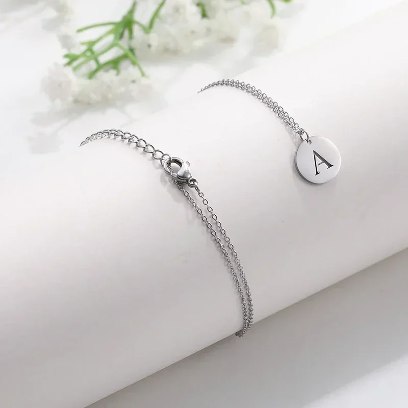 Collier Pendentif Lettre en Or Élégant