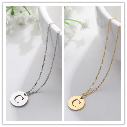 Collier Pendentif Lettre en Or Élégant