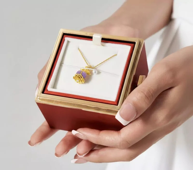Collier Aurora Charm – La Fleur de l’Amour